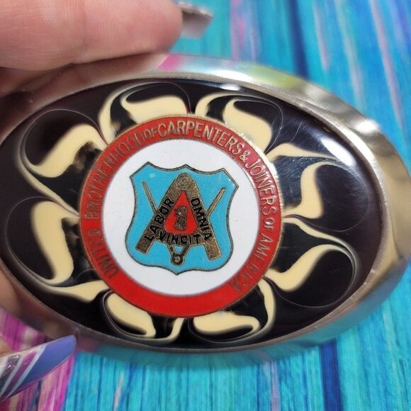 United Brotherhood of Carpenters and Joiners of America on Red Epoxy Belt Buckle - Picture 4 of 6